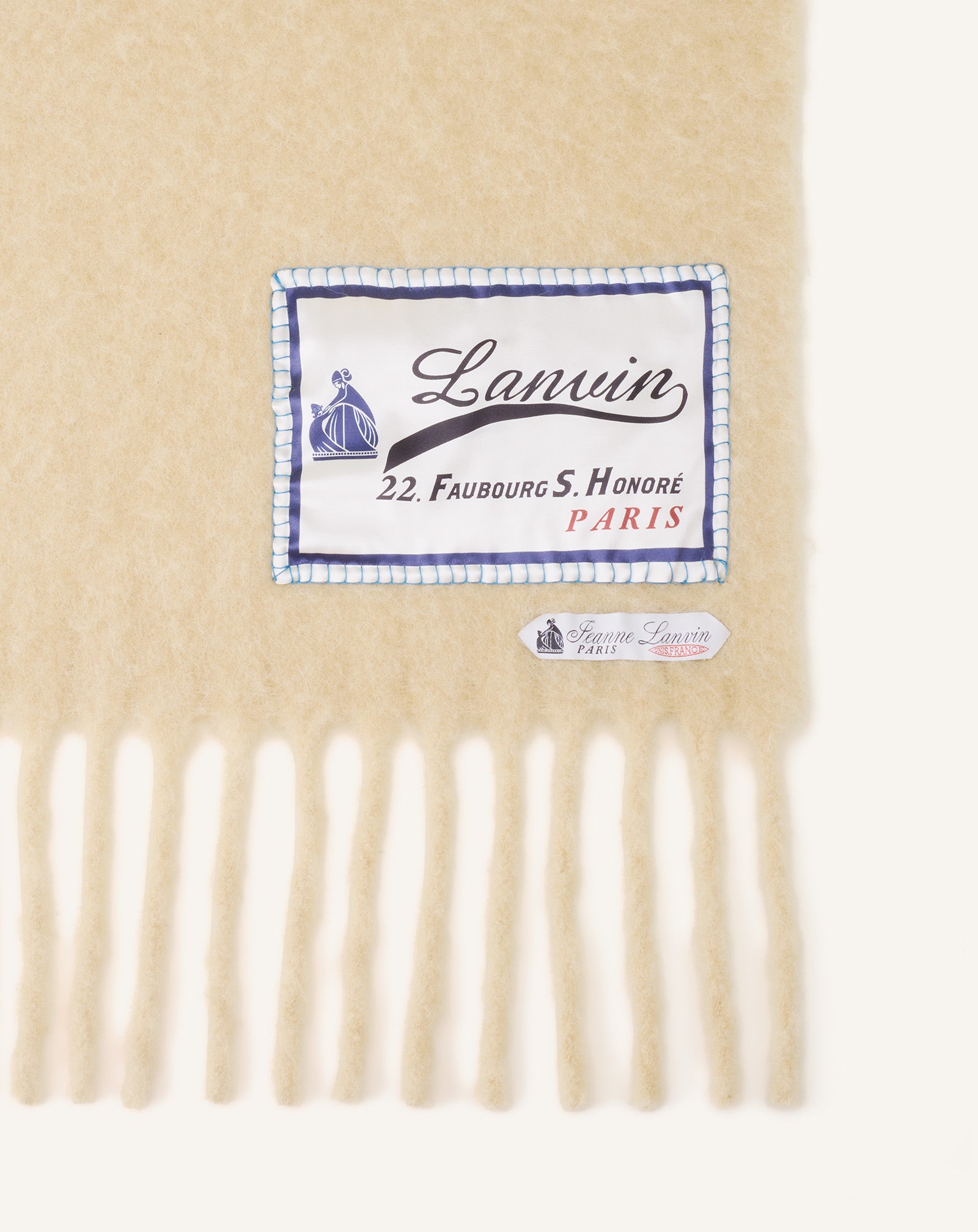 FRINGED WOOL SCARF WITH 22 FAUBOURG LABEL - Image 3