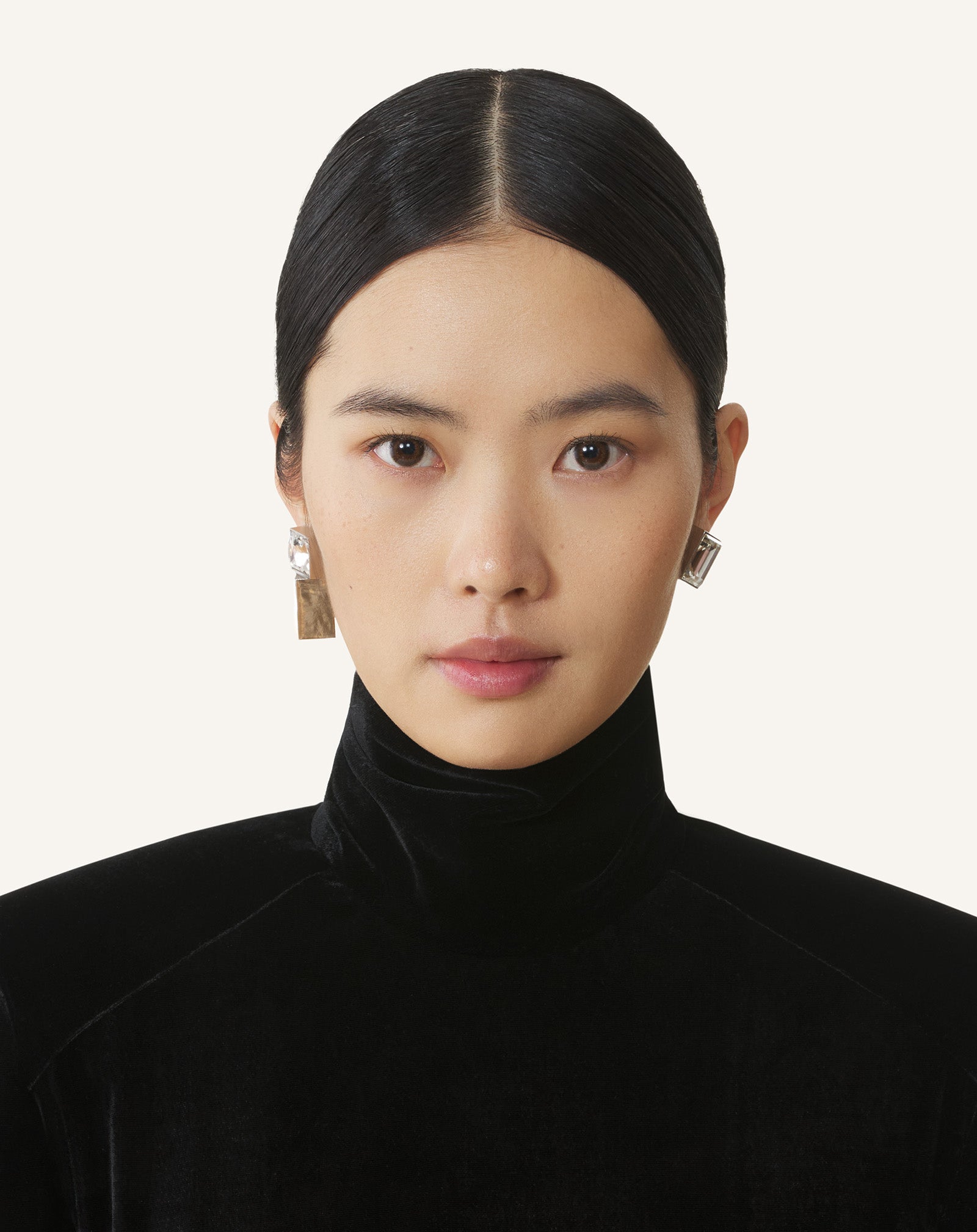 RHYTHMIQUE ASYMMETRICAL EARRINGS - Image 2