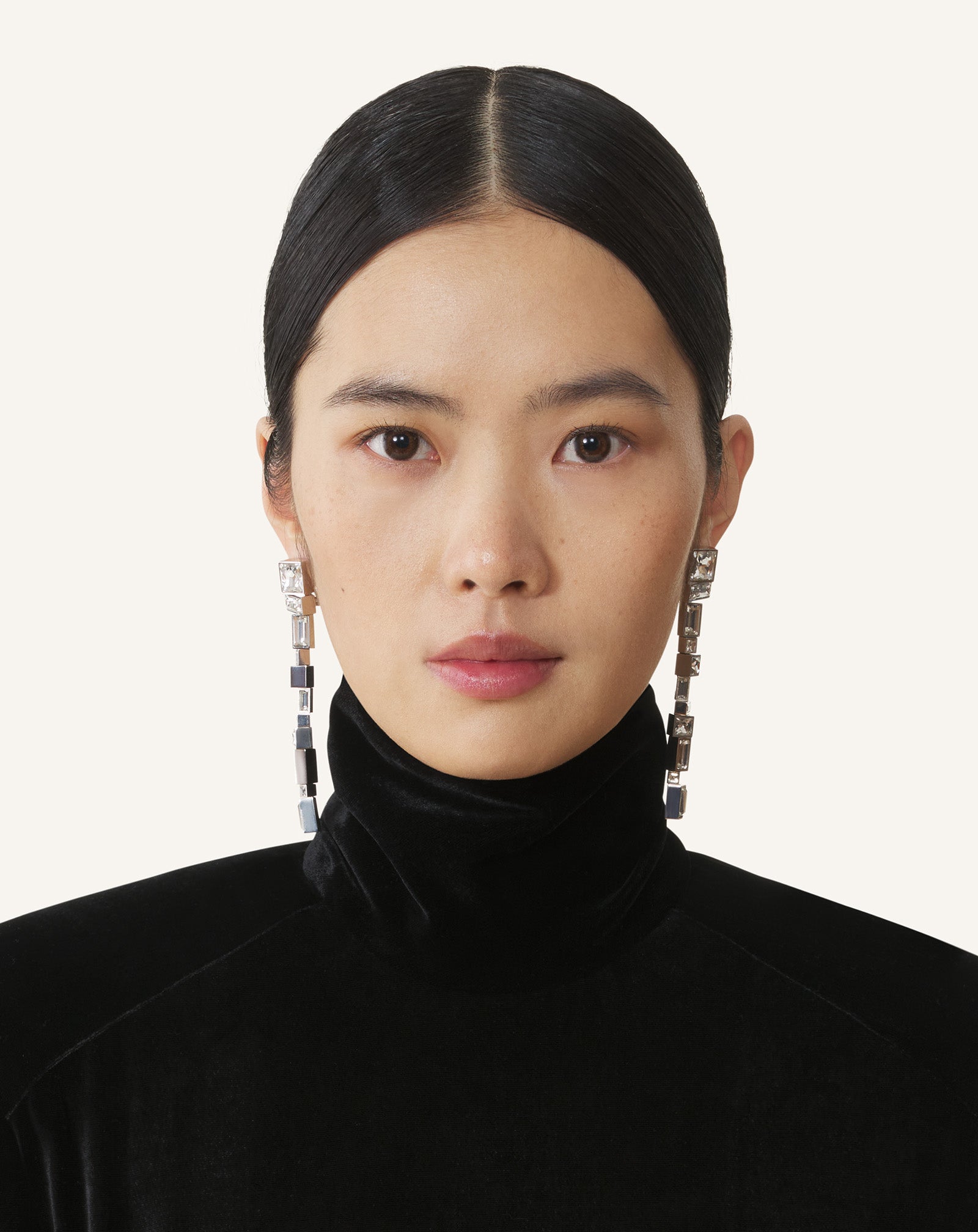 RHYTHMIQUE LONG EARRINGS - Image 2