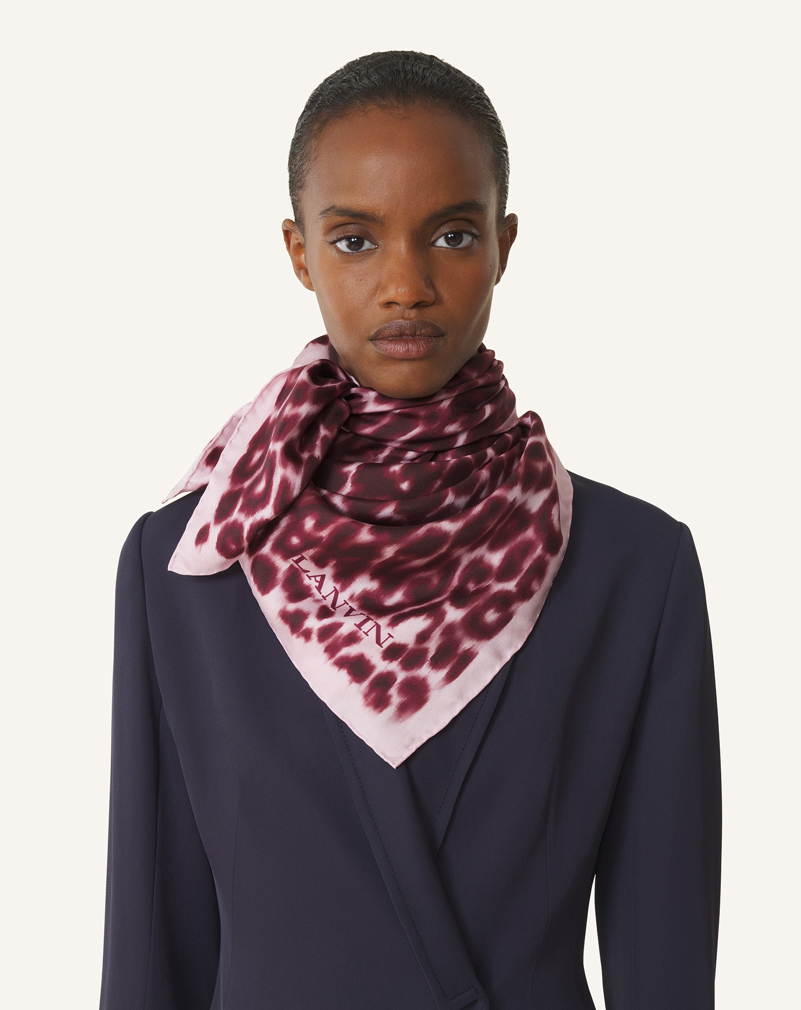 LEOPARD PRINT SILK SCARF - Image 2