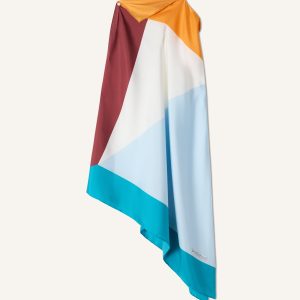 GRAPHIC PRINT SILK TOP