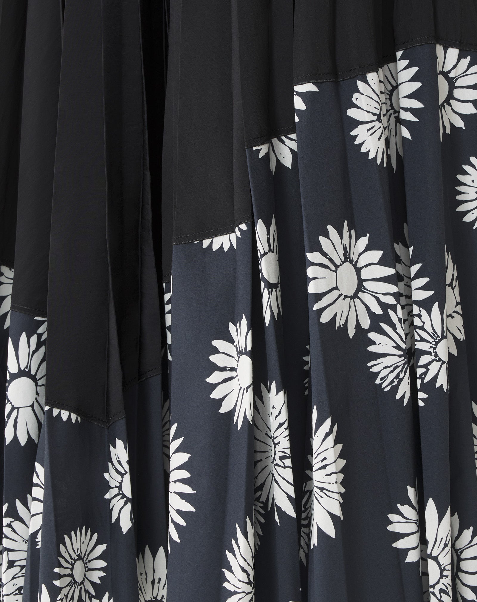 PLEATED DRESS IN CHARMEUSE AND PRINTED COTTON - Image 6