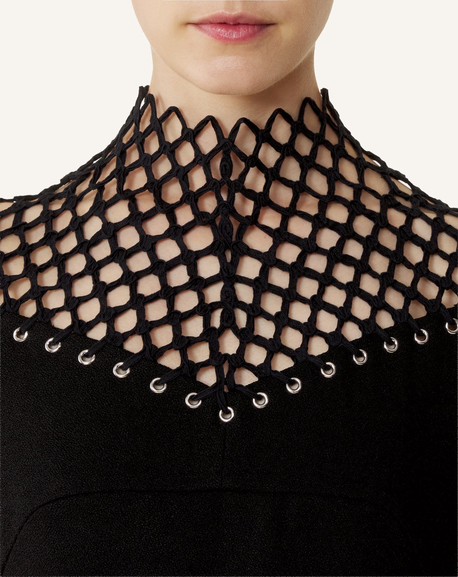 LONG VISCOSE DRESS WITH MESH DETAIL - Image 5