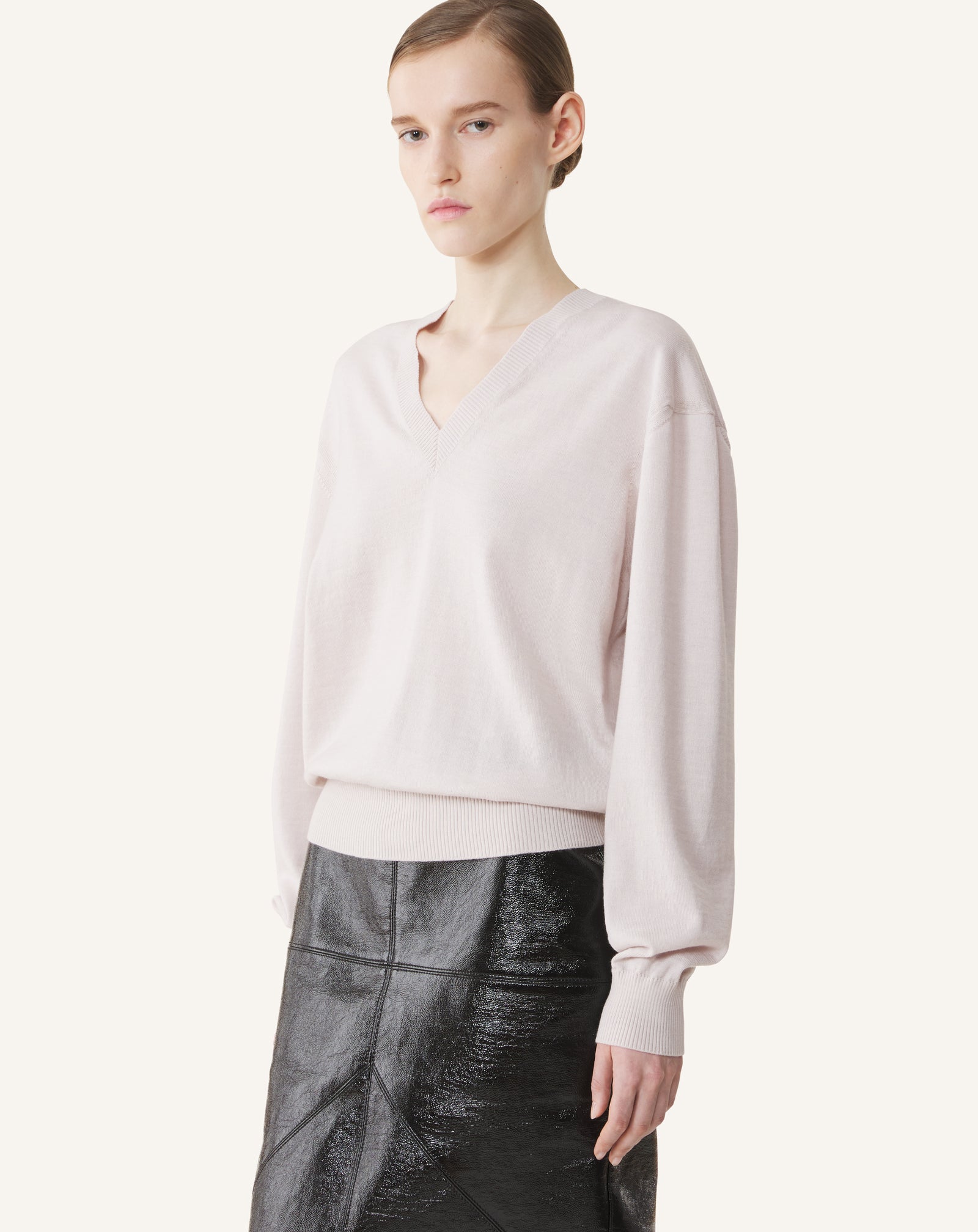 V-NECK MERINO SWEATER WITH GROSGRAIN DETAIL - Image 3