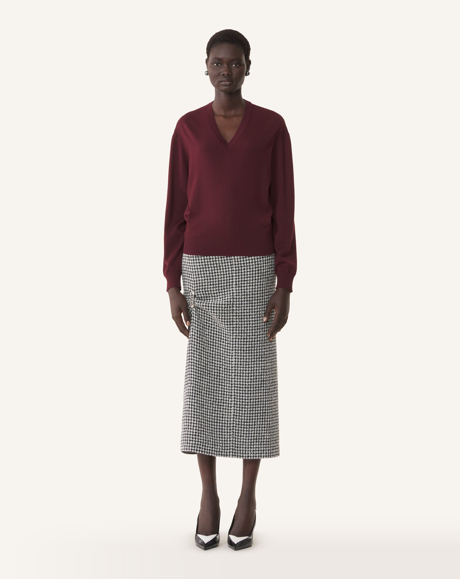 V-NECK MERINO SWEATER WITH GROSGRAIN DETAIL - Image 2