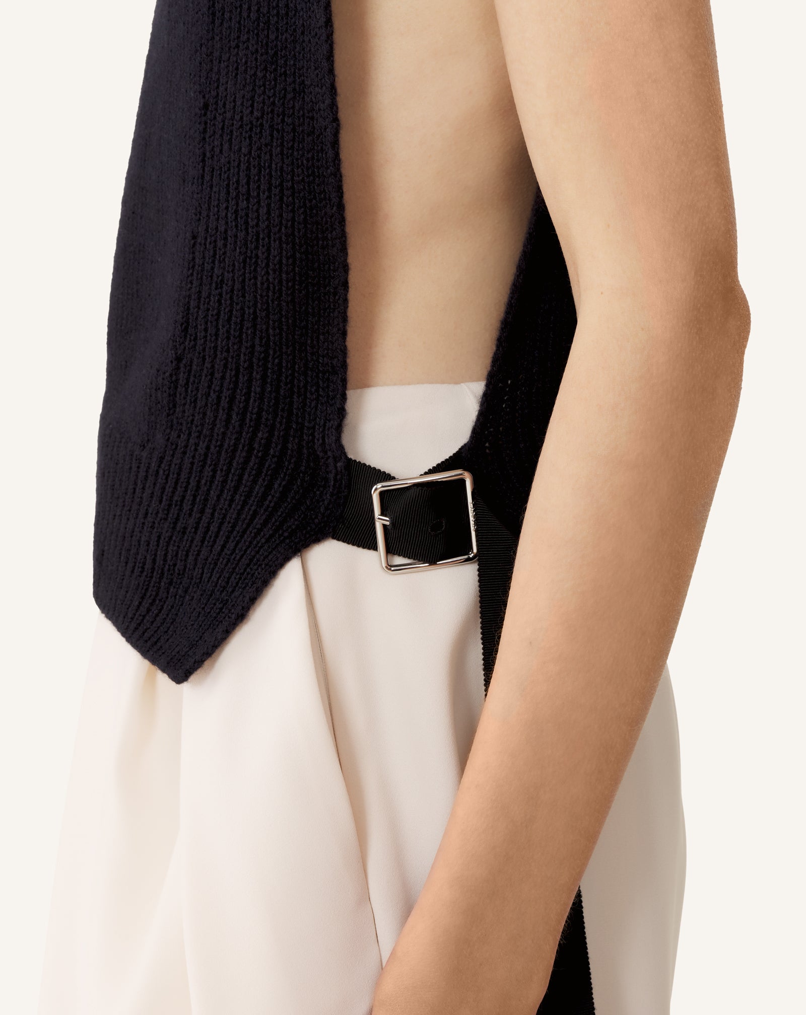 SLEEVELESS CASHMERE SWEATER - Image 5