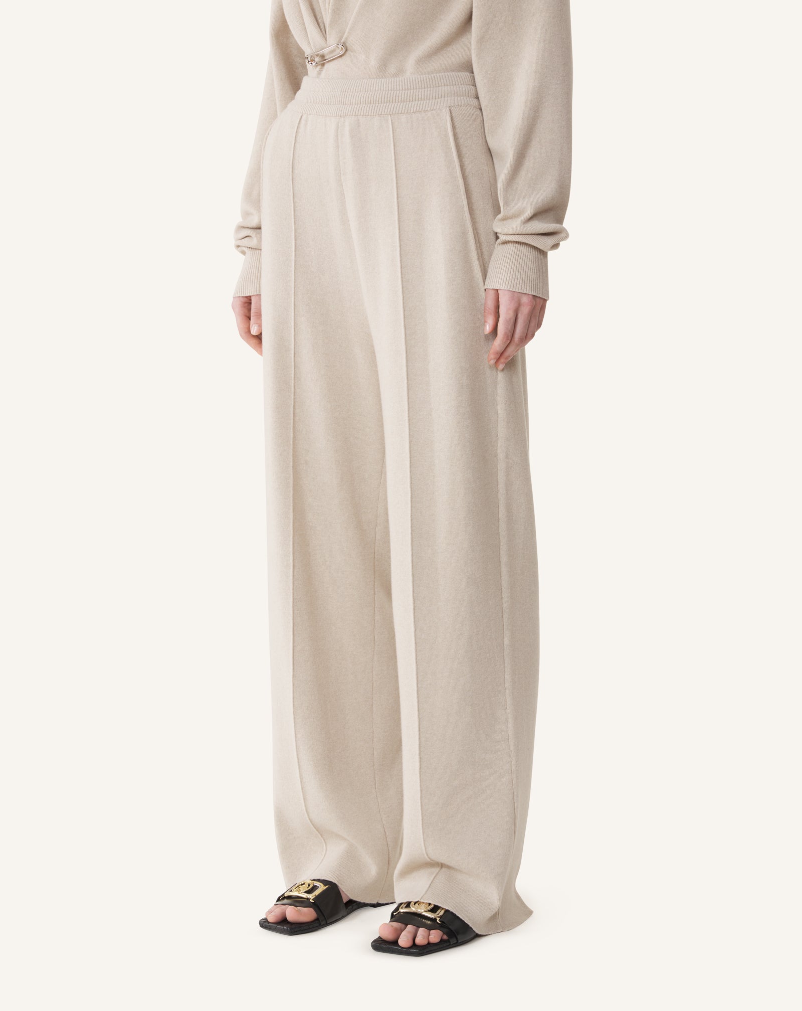 STRAIGHT-LEG PANTS IN WOOL AND CASHMERE - Image 3